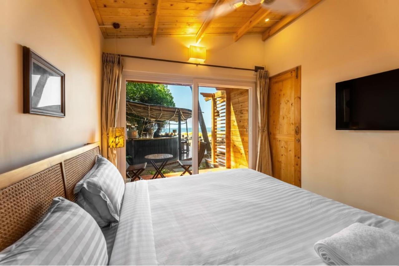 Morii By The Sea - Morjim Beach Exterior photo
